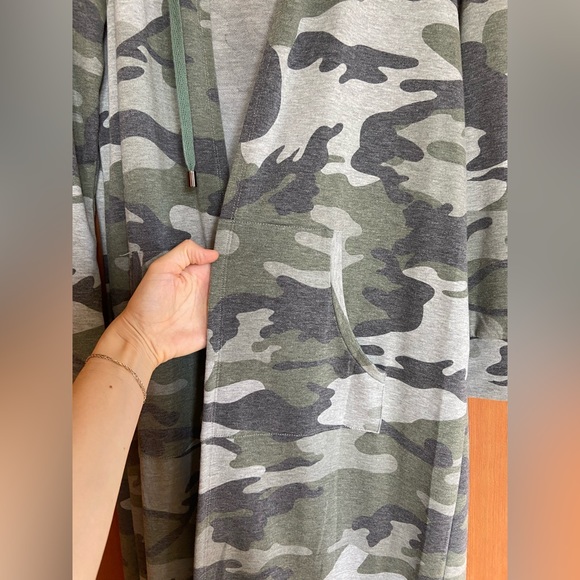 Cyrus | Camo Print Knit Duster Hooded Cardigan - Picture 7 of 14
